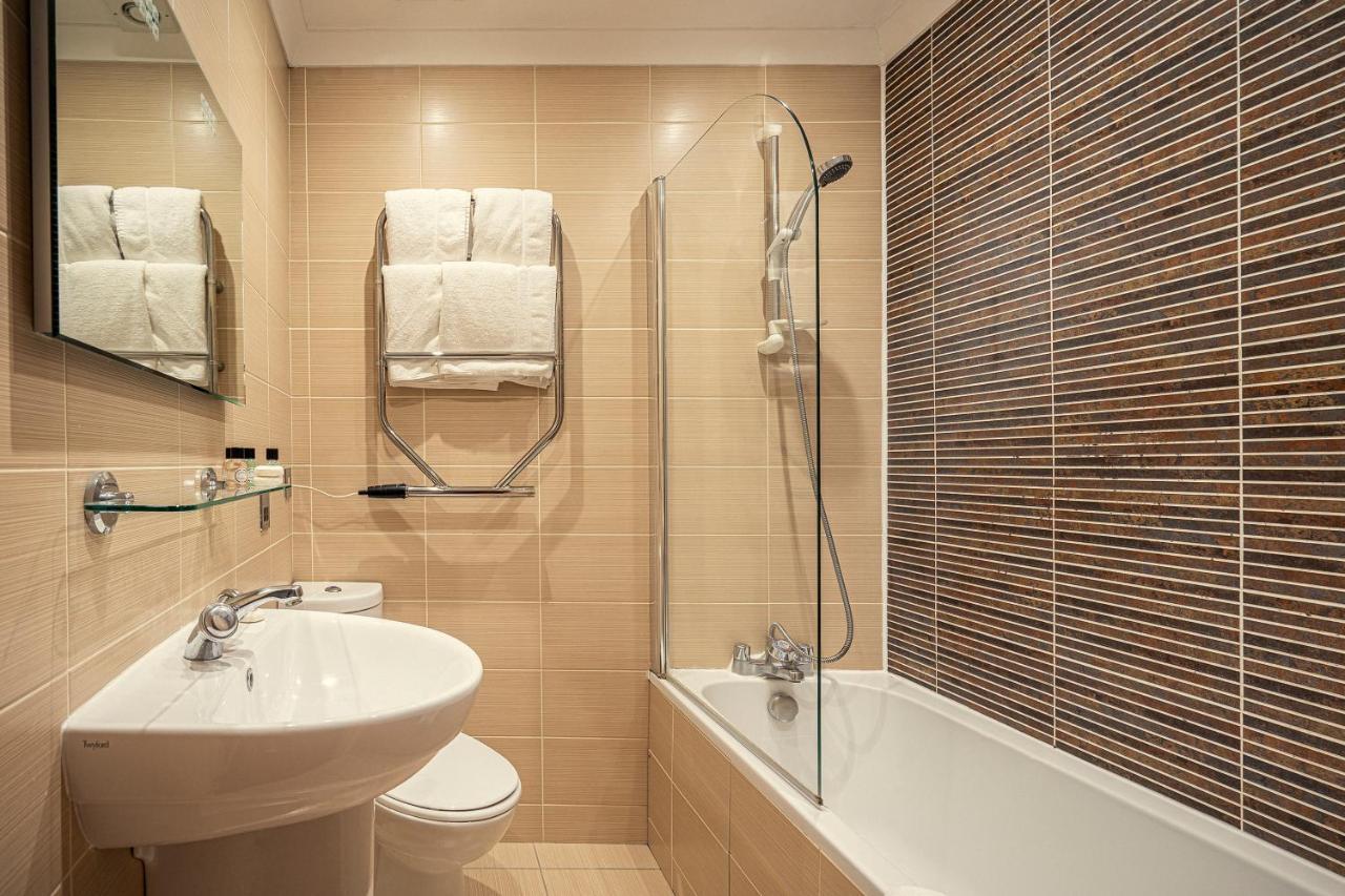 The Revere Hotel Saint Helier Eksteriør billede