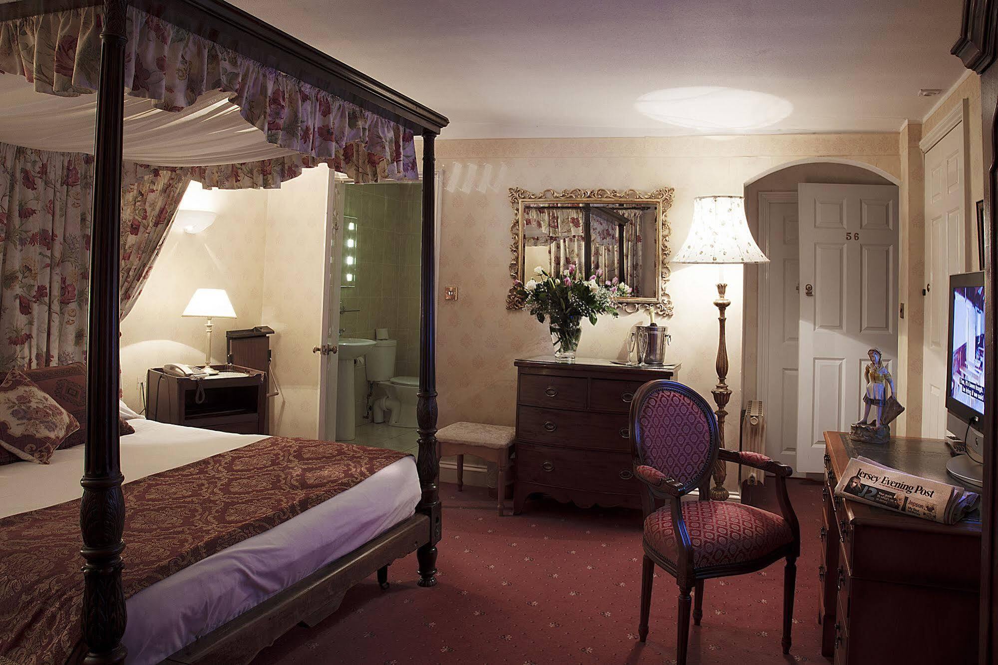 The Revere Hotel Saint Helier Eksteriør billede